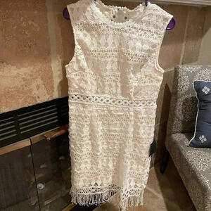 NWT women’s Lulu’s Lace Dress wedding/Bridesmaid/bridal/cocktail size L